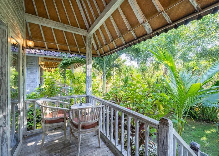 Cahaya - Ocean, Sunset And Volcano Views, An Island Hideout Villa