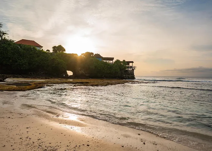 Cahaya - Ocean, Sunset And Volcano Views, An Island Hideout Villa Nusa Lembongan