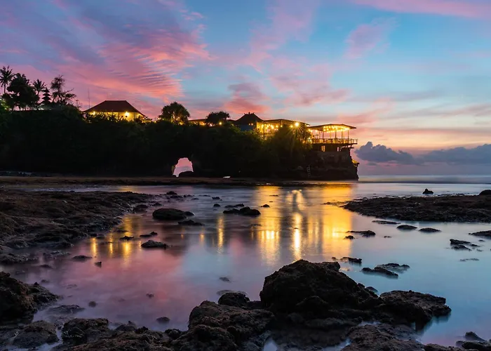 Cahaya - Ocean, Sunset And Volcano Views, An Island Hideout Villa Nusa Lembongan